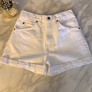 Levi’s  shorts good condition high waist